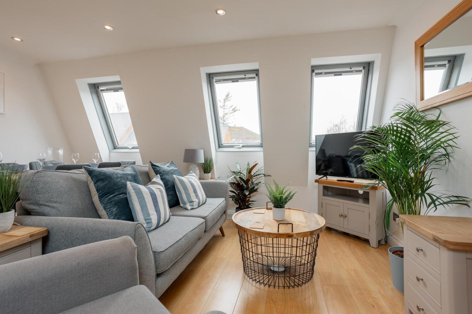 Starhost Residences - Central 3 Bed Apartment At Regents Court, Newbury Newbury  Zewnętrze zdjęcie