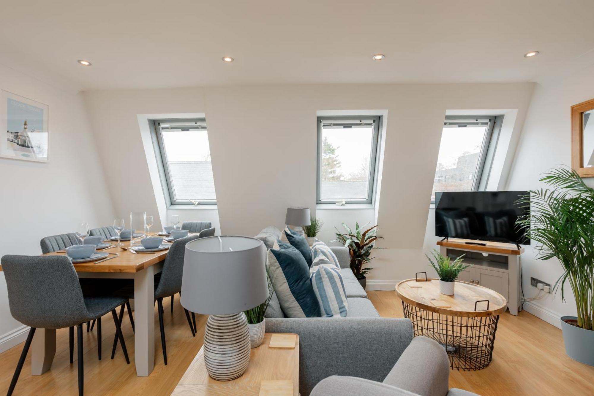 Starhost Residences - Central 3 Bed Apartment At Regents Court, Newbury Newbury  Zewnętrze zdjęcie